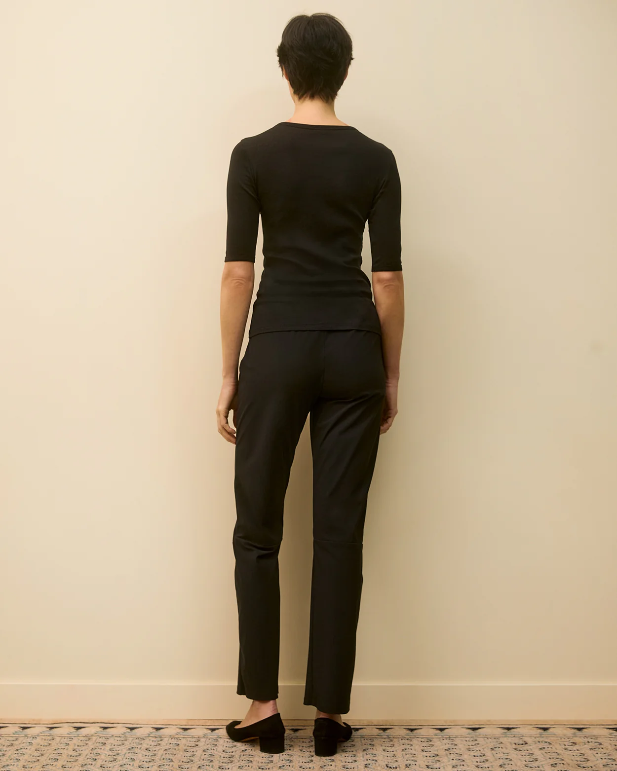 Anna Tee - Image 4