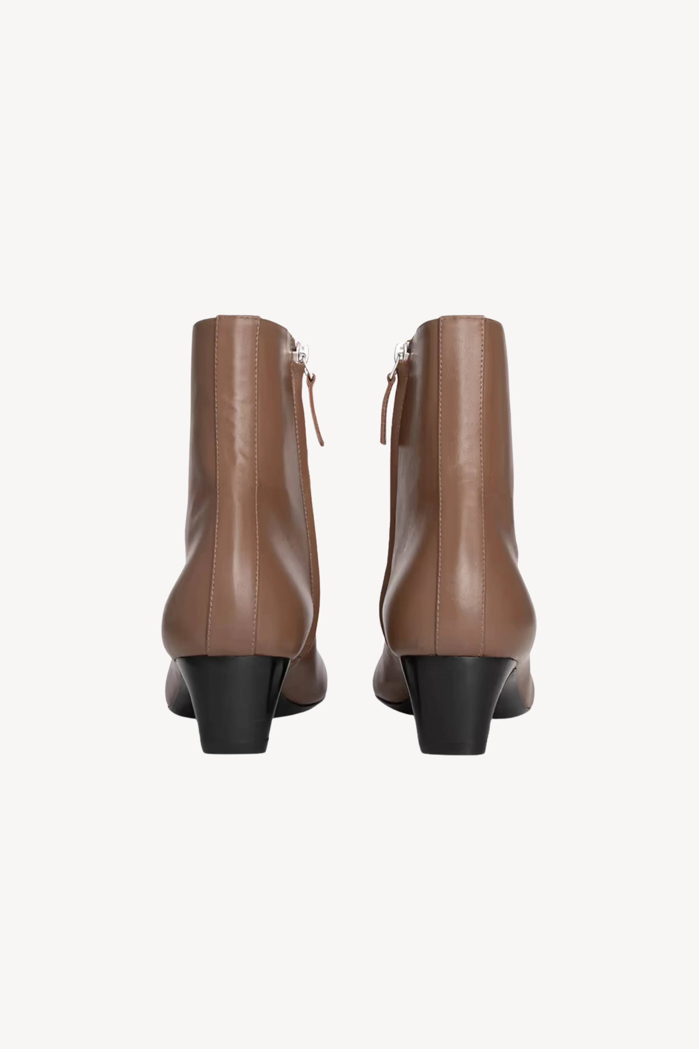 Claude Boot - Image 4