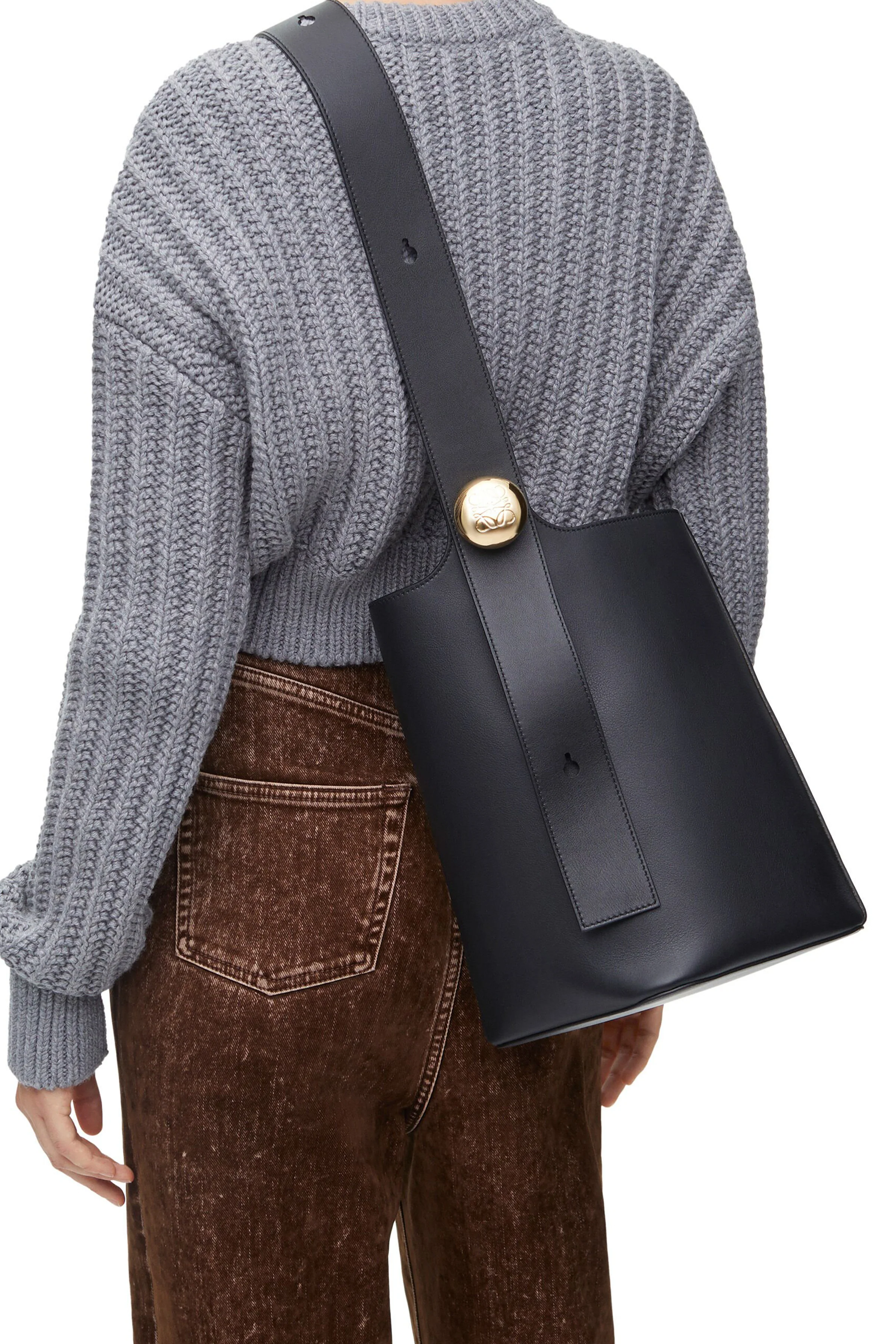 Pebble Bucket Medium - Image 13