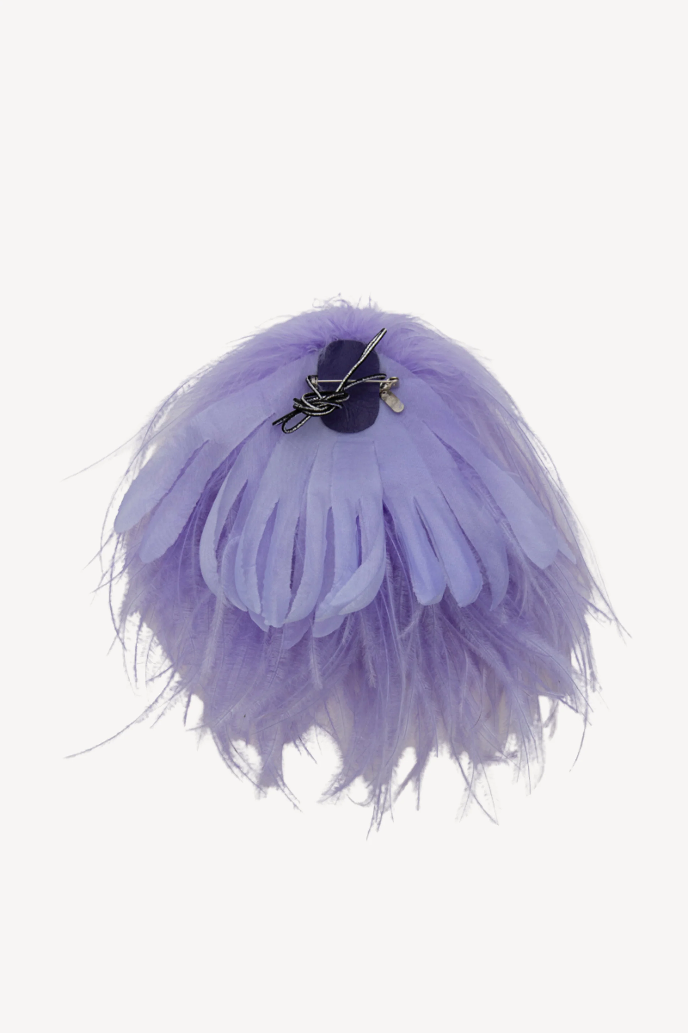 Meryl Feather Brooch - Image 6