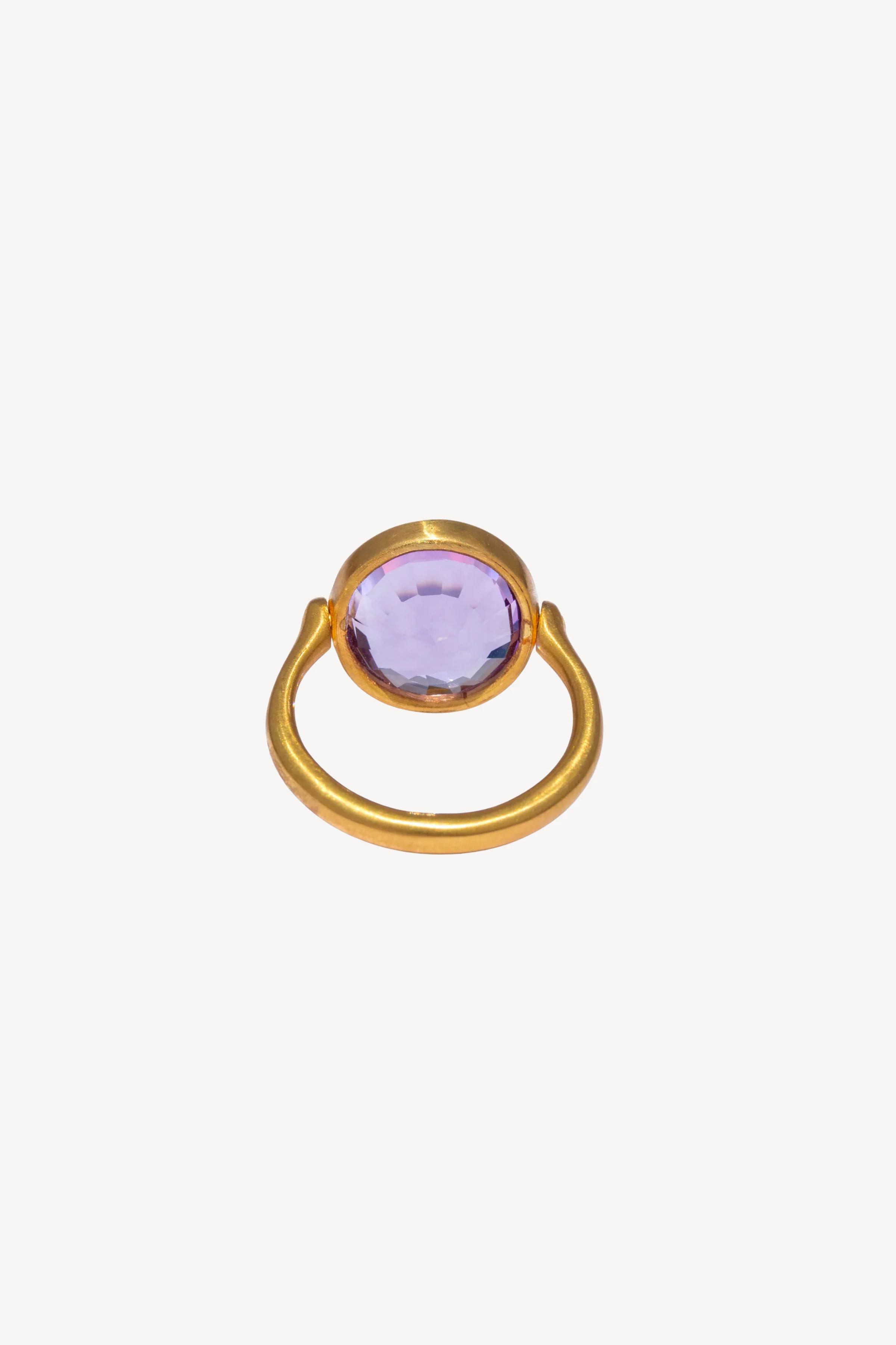 22YG Amethyst Swivel Ring - Image 3