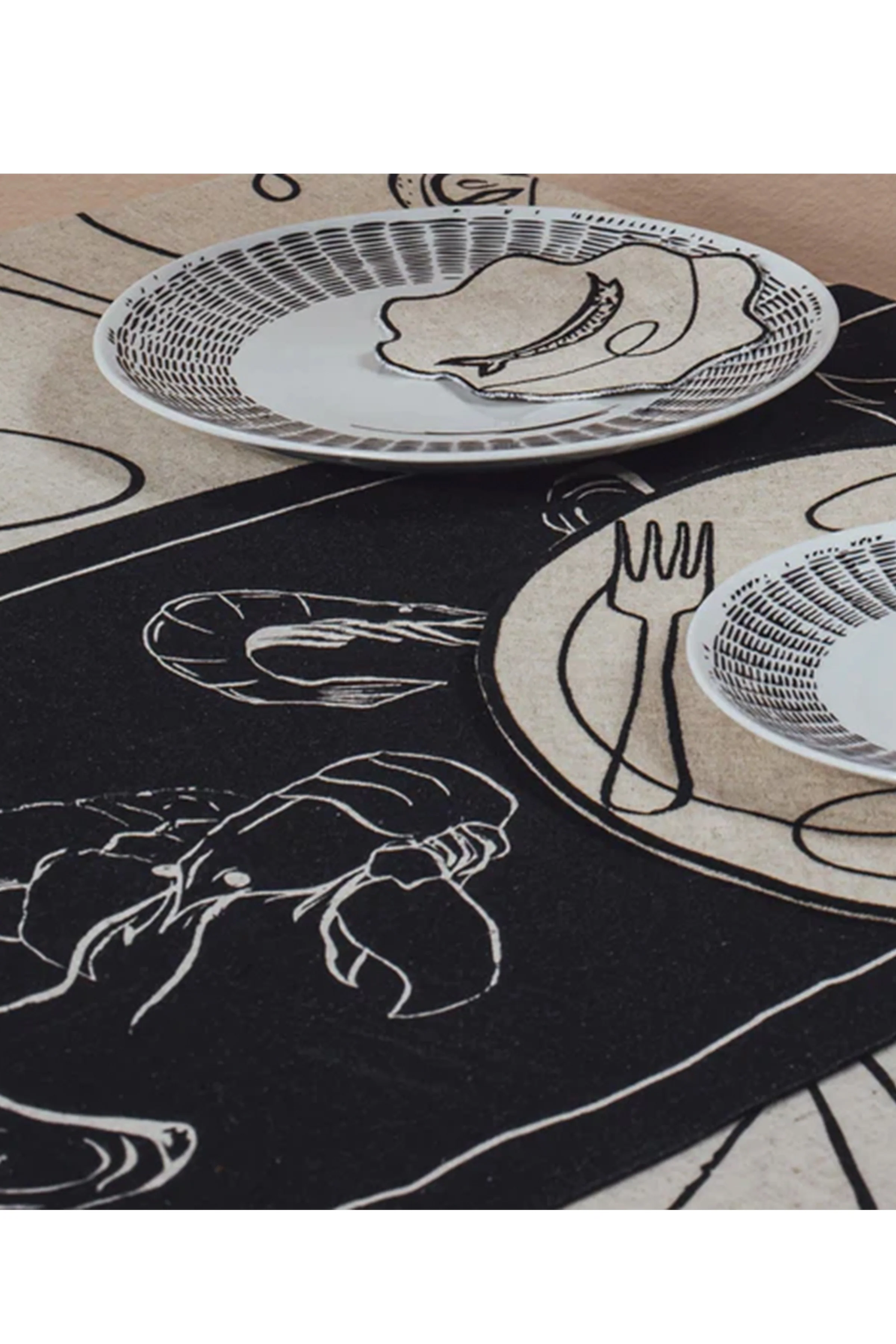 Embroidered Table Runner - Image 4