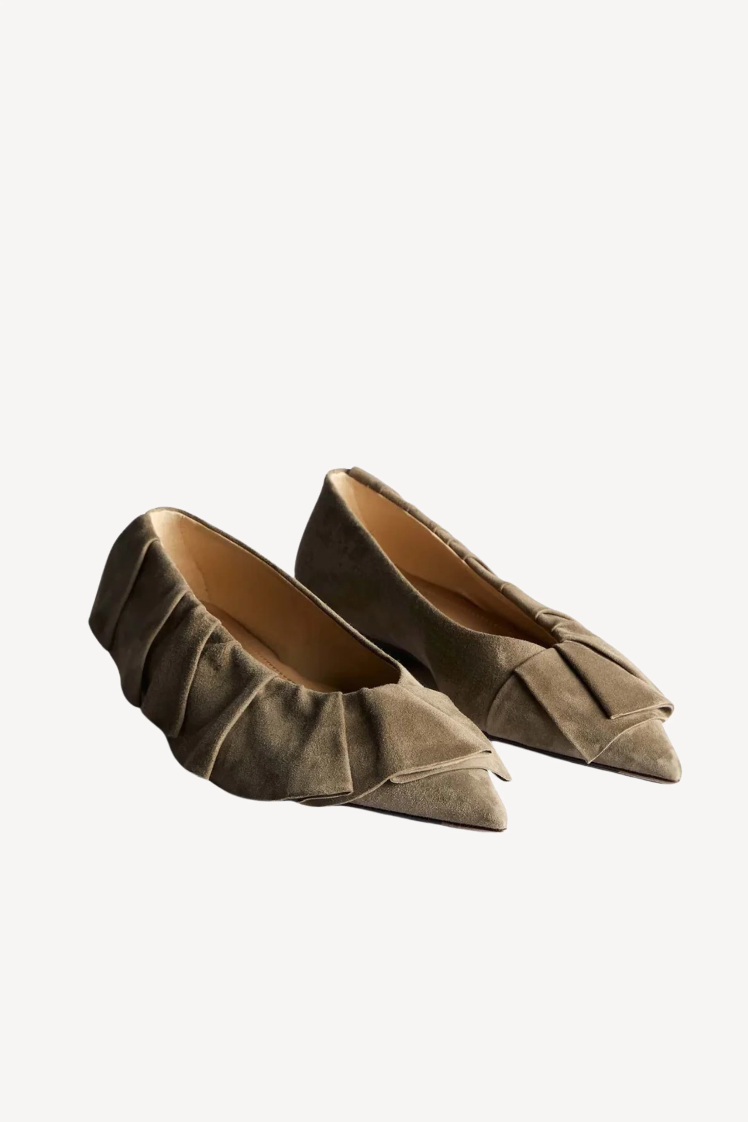 Ruffle Ballerina - Image 2