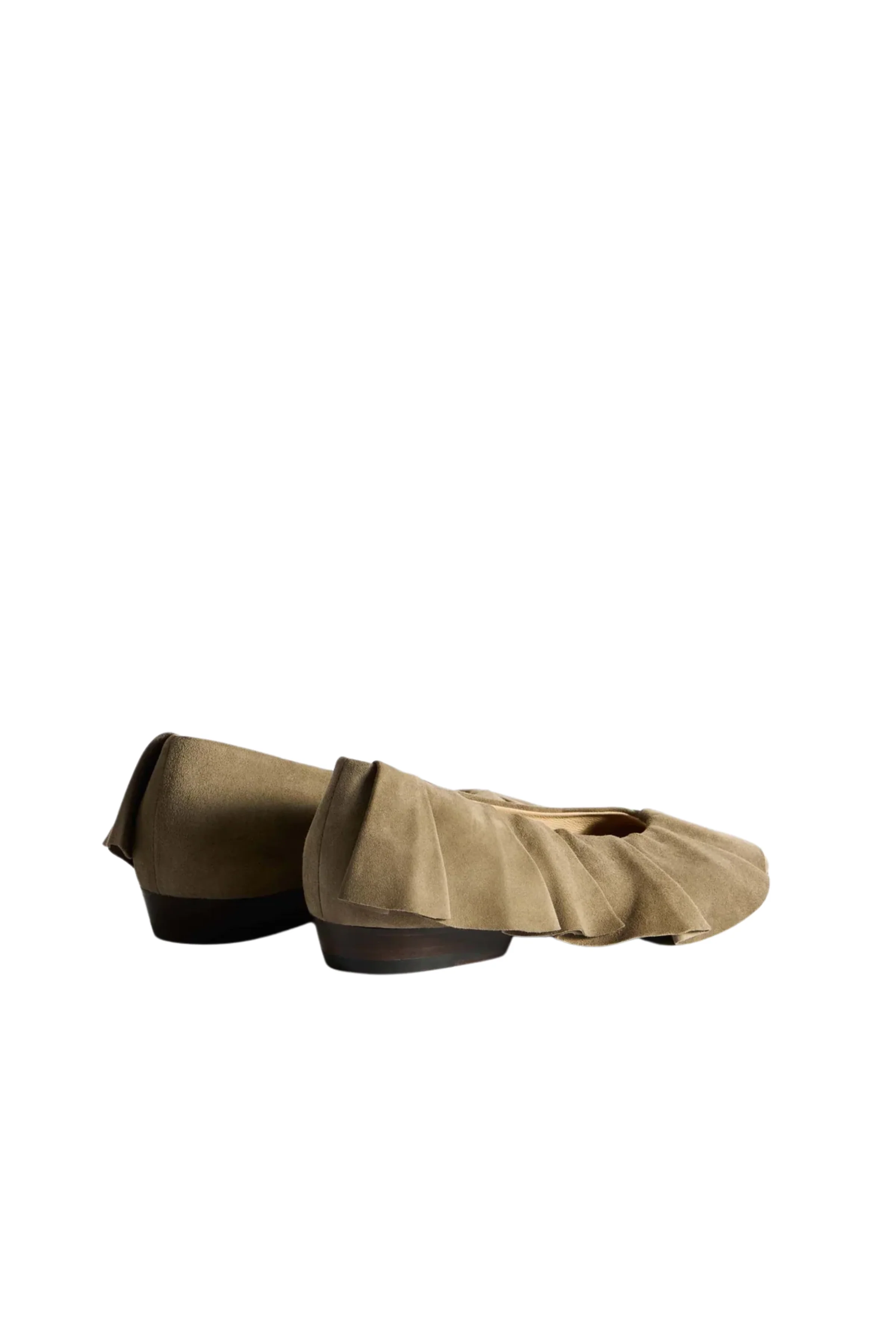 Ruffle Ballerina - Image 3