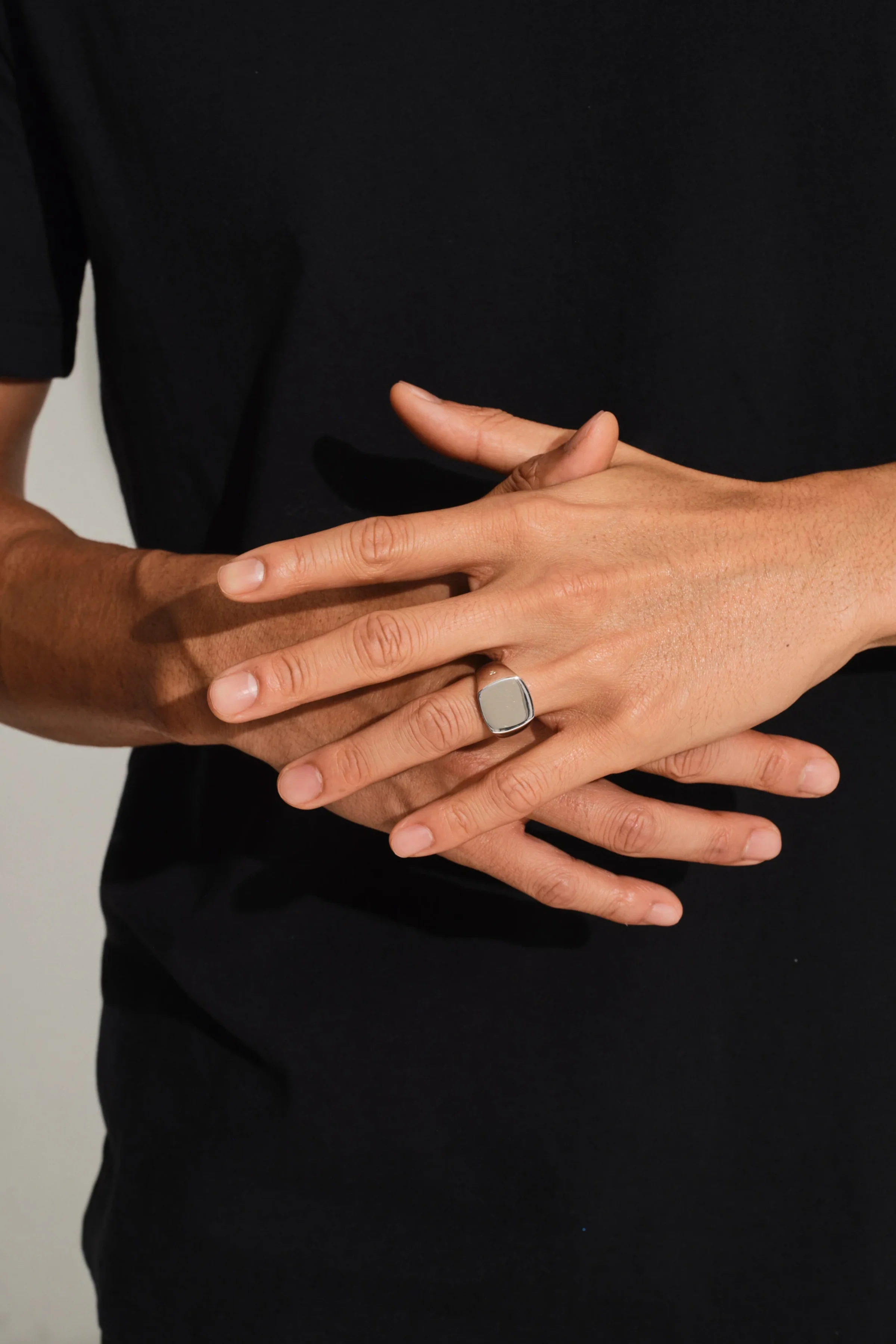Silver Cushion Polished Ring - Image 4