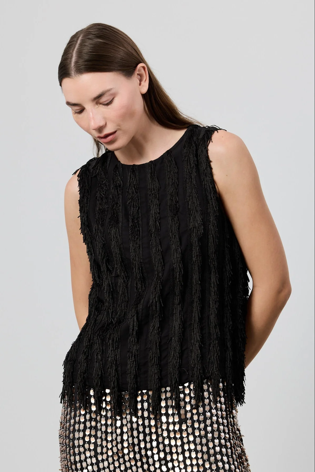 Leah Vertical Fringe Vest - Image 3