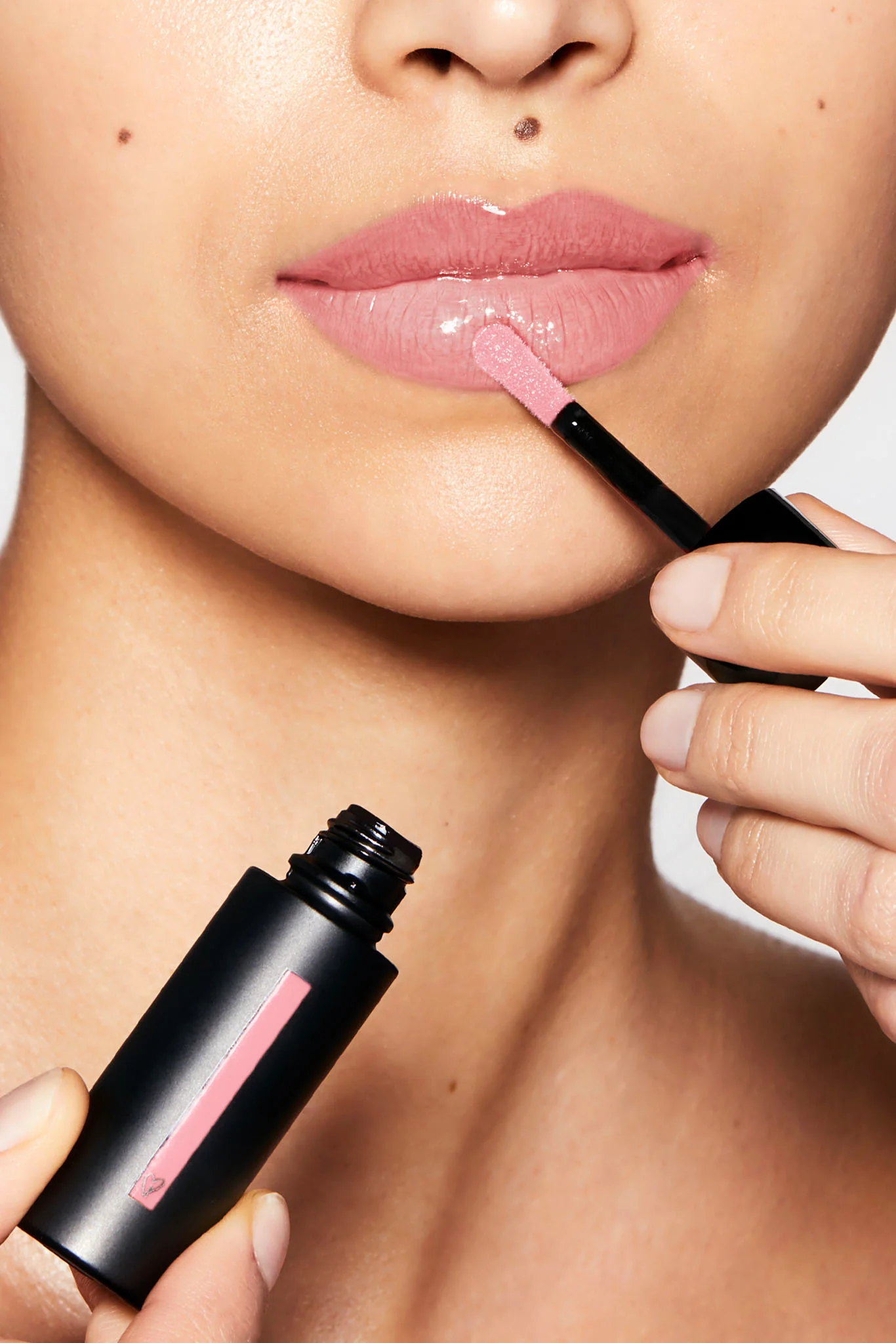 Chou Chou Liquid Lip Balm - Image 3