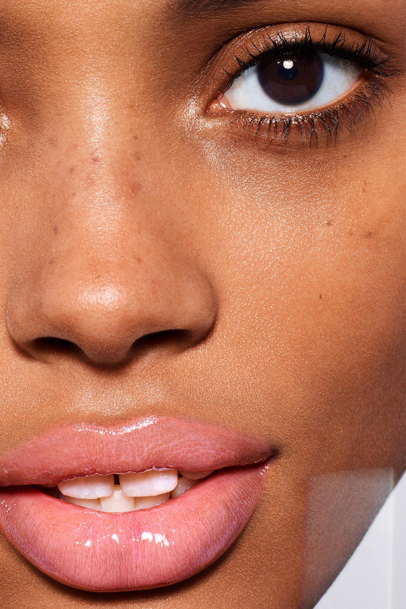 Nou Nou Liquid Lip Balm - Image 4